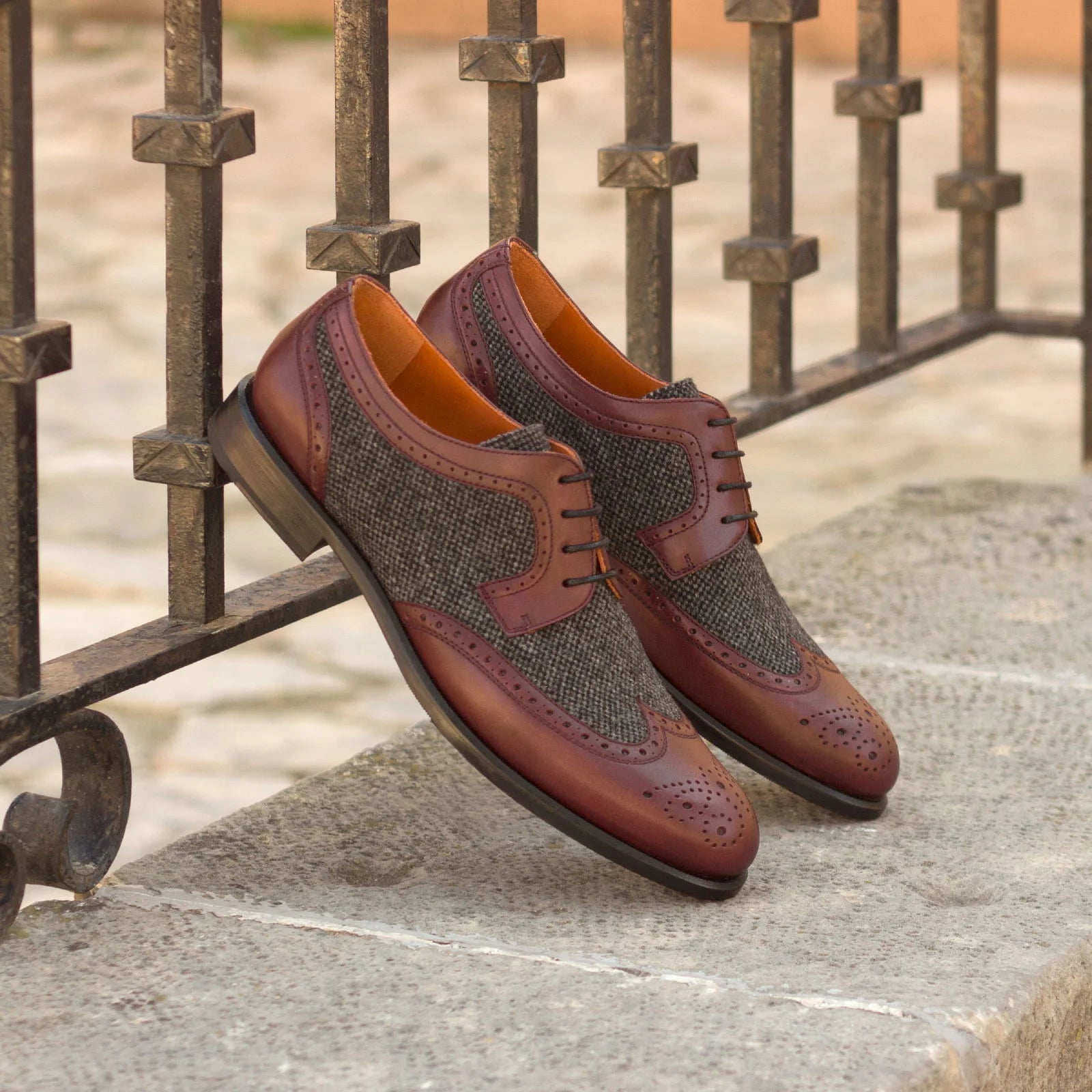 WOMEN&#39;S DERBY WINGTIP